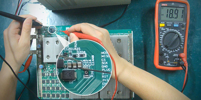 Innosilicon T2TH plus hashboard main powering unit voltage measurement method