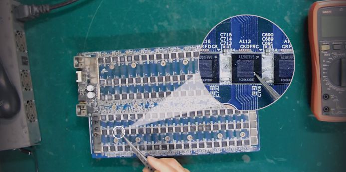 Domain voltage on the Avalonminer A1246 hash board