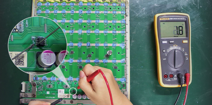 Working principle of the tempe sensing circuit on S19kpro BHB56903 hash board