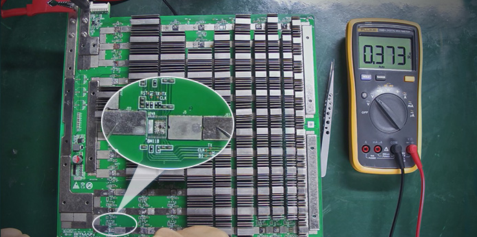 Antminer S19JPRO plus hashboard domain voltage powering process