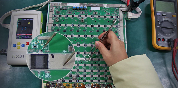 Antminer S19XP hash board finds 106 ASIC chips