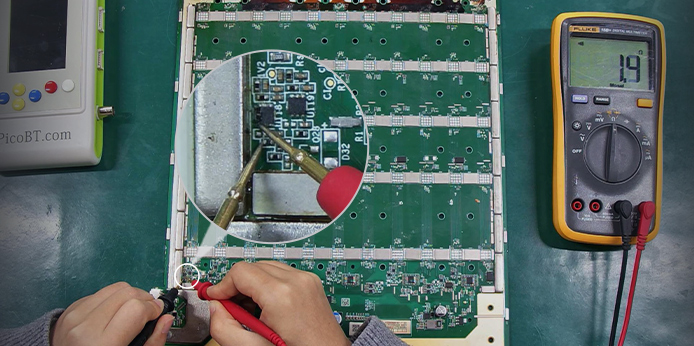 Powering process of LDO circuit in Antminer S21 plus hash board