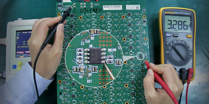 S19XP Hydro hash board basics for temperature sensing circuit